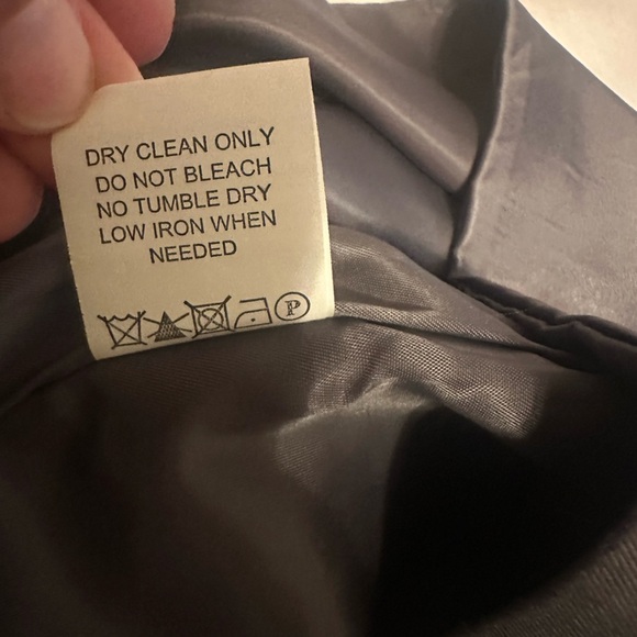 Perry‎ Ellis Kids Gray Vest - Picture 5 of 11